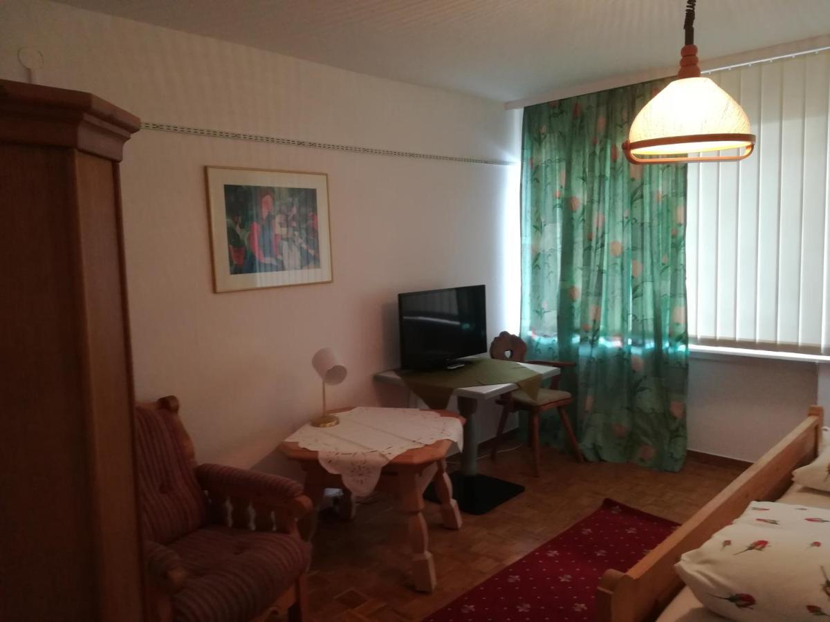 Apartment Froschkoenig Gladenbach Bagian luar foto